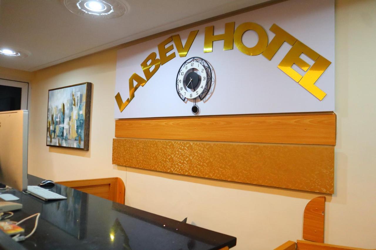 Labev Hotel クマシ エクステリア 写真